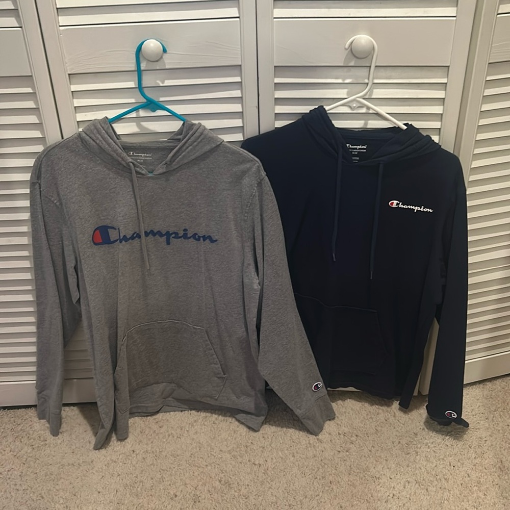 Champion hoodies set of 2